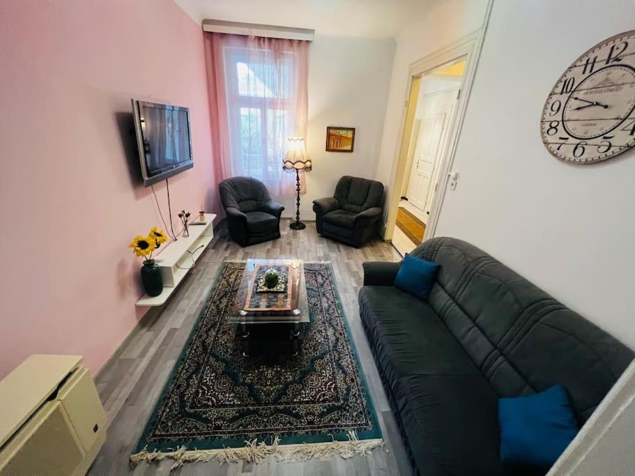 Szeged Apartment Buitenkant foto